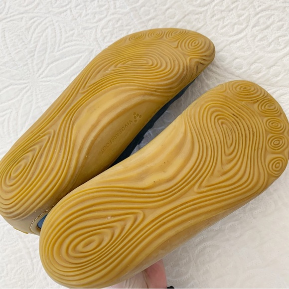 Vivobarefoot Women's Addis Leather Training Shoes, Indigo (Sz 41 = US 10) - Picture 8 of 10